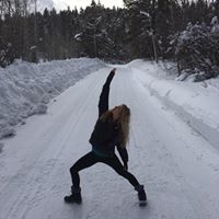 Jill Griffiths Photo 25