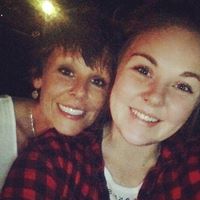 Heather Pyles Photo 21