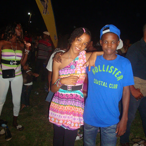 Ashli Hall Photo 8