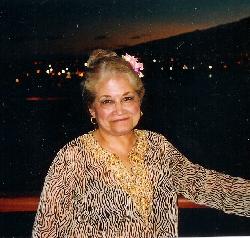 Sylvia Lopez Photo 41