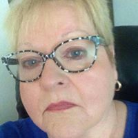 Roberta Foster Photo 26