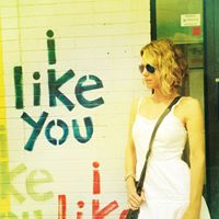 Melissa Marshall Photo 30