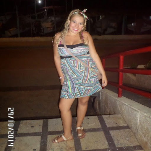 Jennifer Galeano Photo 8