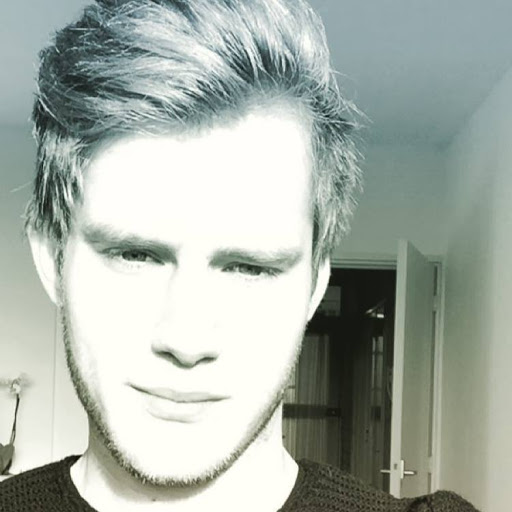 Michael Van Photo 7