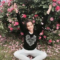 Ellen Knowles Photo 7