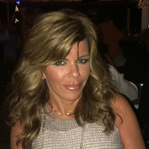 Kelly Mccarty Photo 39