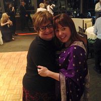 Elizabeth Loving Photo 8