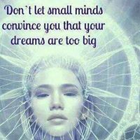 Jeanette Nicholas Photo 24