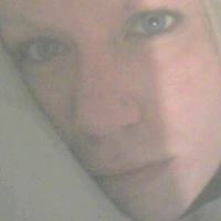 Alicia Betts Photo 14