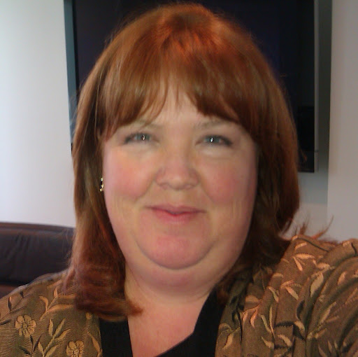 Dana Richardson Photo 9