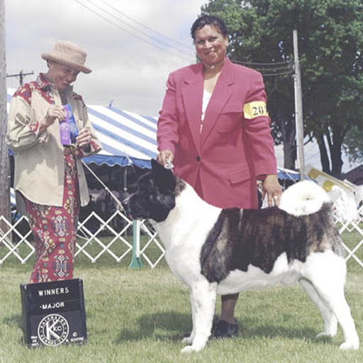 Renee Russell Photo 13
