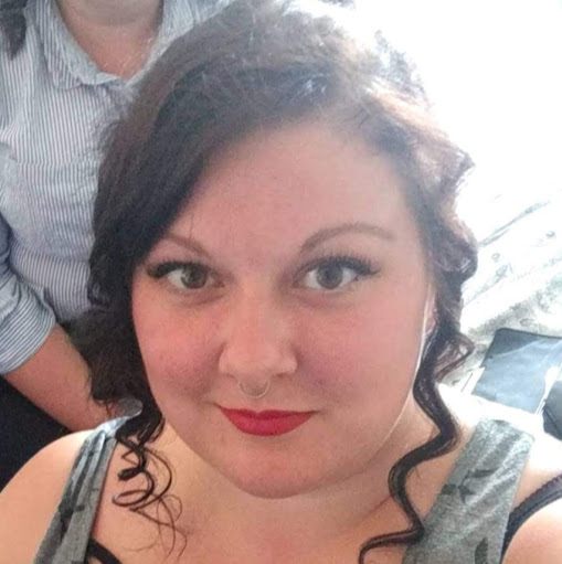 Natalie Strong Photo 29