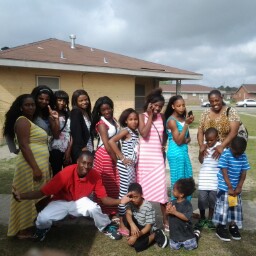 Candy Williams Photo 14