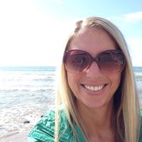 Stephanie Schlegel Photo 26