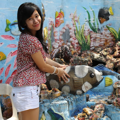 Aimee Reyes Photo 13