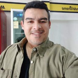 Luis Urrutia Photo 40