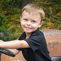 Christina Sheffield Photo 6