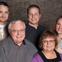 Suzanne Frey Photo 20