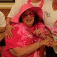 Suzanne Lowe Photo 16