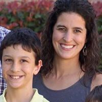 Stacey Tucker Photo 21