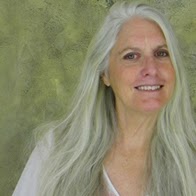 Christine Davis Photo 42