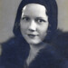 Louise Reed Photo 6