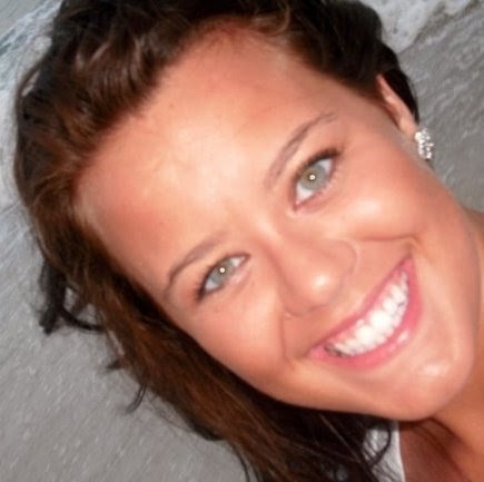 Jessica Ward Photo 12