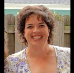 Samantha Reynolds Photo 15