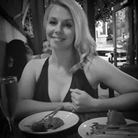 Jennifer Markham Photo 19