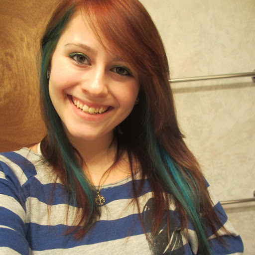 Christina Lombardo Photo 25