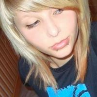 Elizabeth Goodwin Photo 17