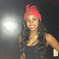 Nicole Hilliard Photo 18