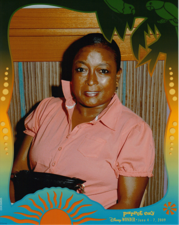 Deborah Ingram Photo 30