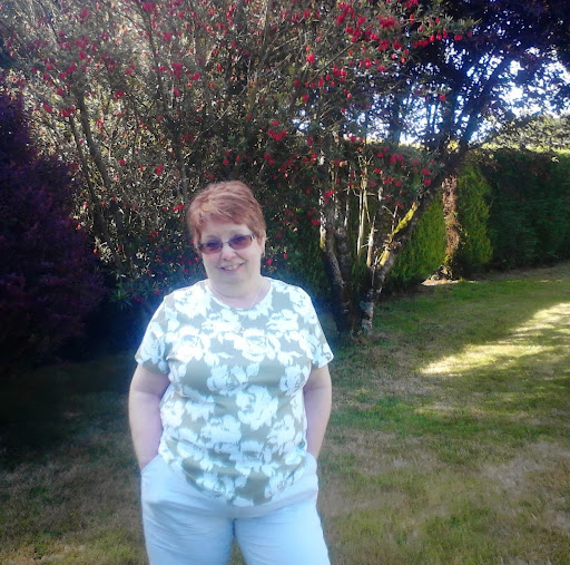 Peggy Sheehan Photo 25
