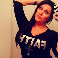 Kelly Tingle Photo 16