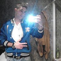 Leroy Ruiz Photo 8