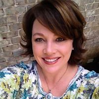 Stephanie Little Photo 8