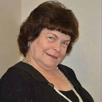 Nita Robbins Photo 9