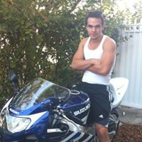 Luis Delvalle Photo 31