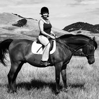 Jenna Barker Photo 15