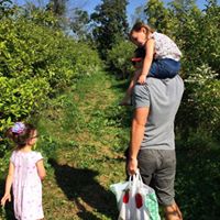 Jamie Holden Photo 11