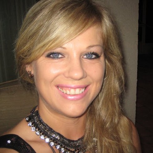 Julia Potter Photo 31