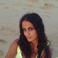 Ursula Fernandes Photo 1