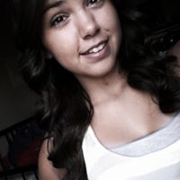 Sarah Garza Photo 10