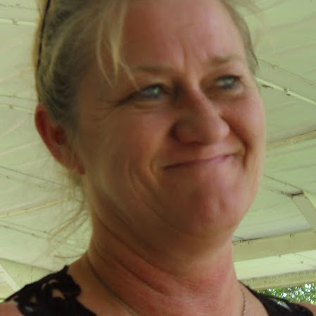 Michele Farrar Photo 8