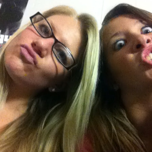 Cassie Beck Photo 25