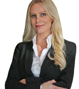 Julie Wallace Photo 1