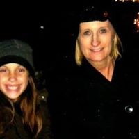 Tracy Easley Photo 15