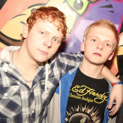 Aaron Stephenson Photo 31