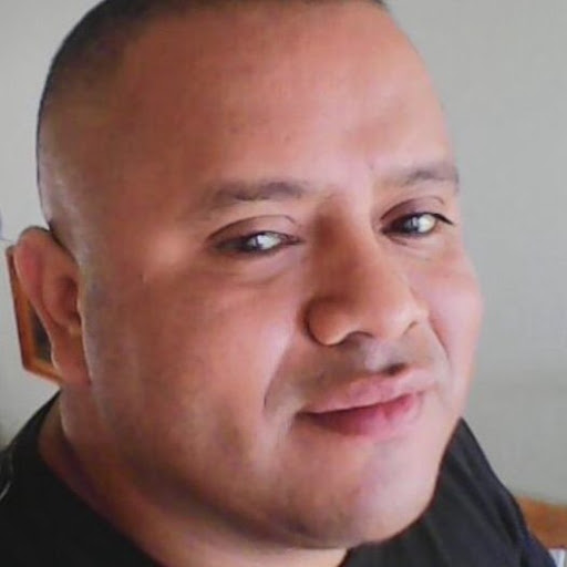 Hector Martinez Photo 26